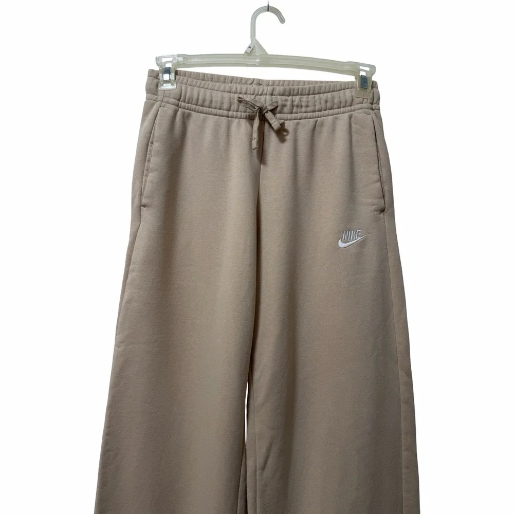 Nike Sportswear Womens Fleece Wide Leg Sweatpants Size S Tan Cream Athleisure